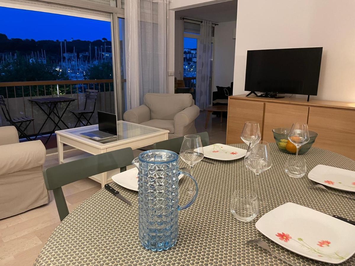 Appartement Les Pieds Dans L'Eau Saint-Mandrier-sur-Mer Exteriör bild